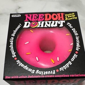 NeeDoh Dohnut - Pink. New.
